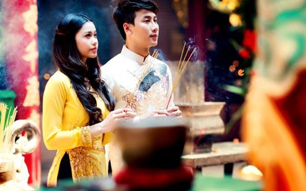 Nằm mơ thấy đi chùa đánh con gì? Giải mã Đi chùa số mấy