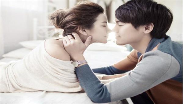 Nằm mơ thấy quan hệ với người lạ đánh con gì. Mơ quan hệ người lạ số mấy