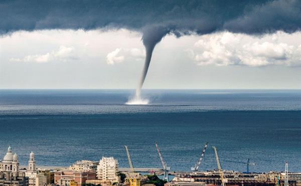 Nằm mơ thấy vòi rồng đánh con gì? Chơi số mấy khi đánh đề?