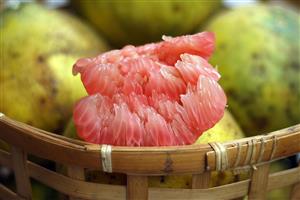 Nằm mơ thấy bưởi đánh lô con nào? Giải mã giấc mơ thấy trái bưởi